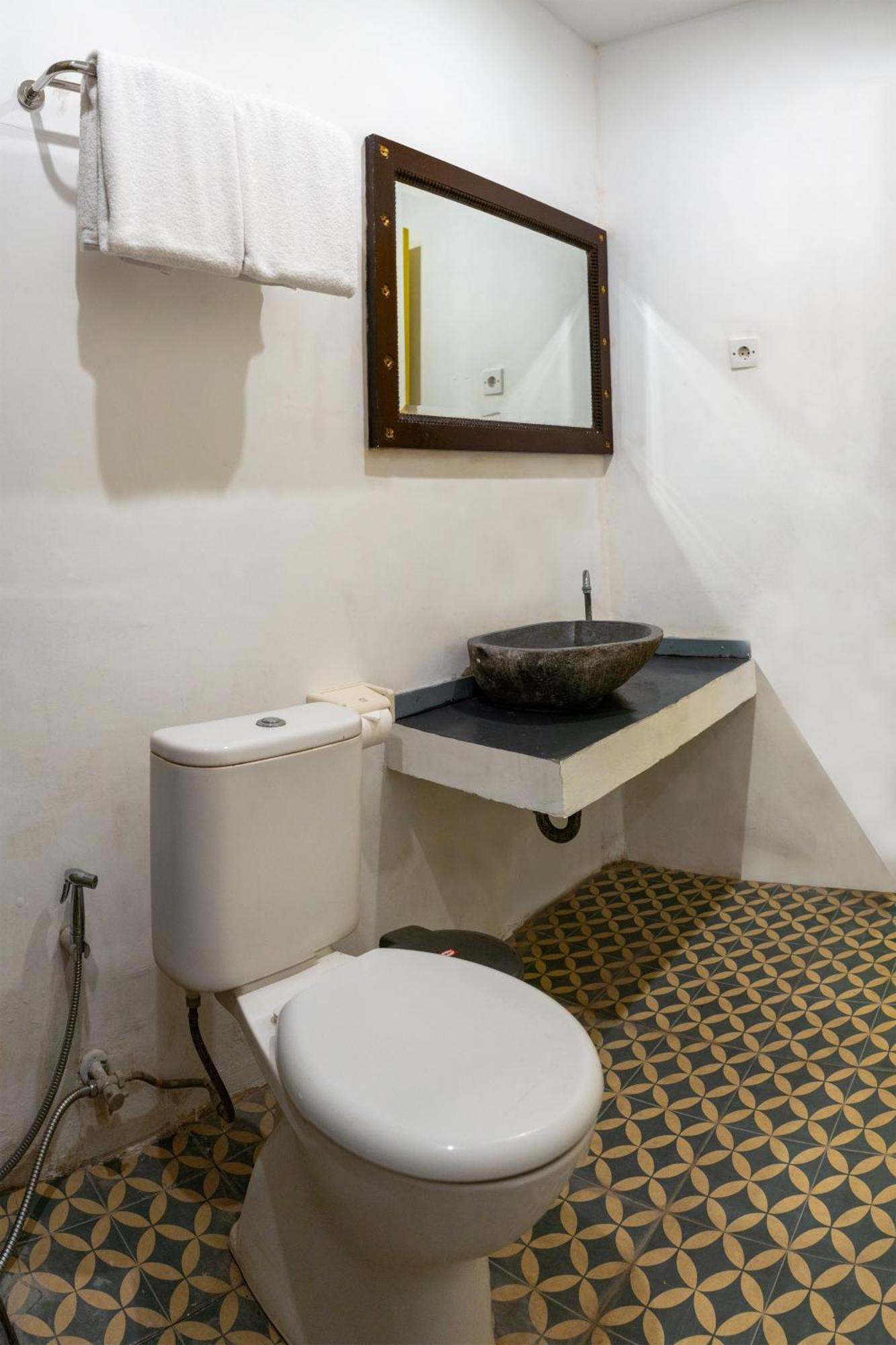 Attara Inn 圣吉吉 外观 照片